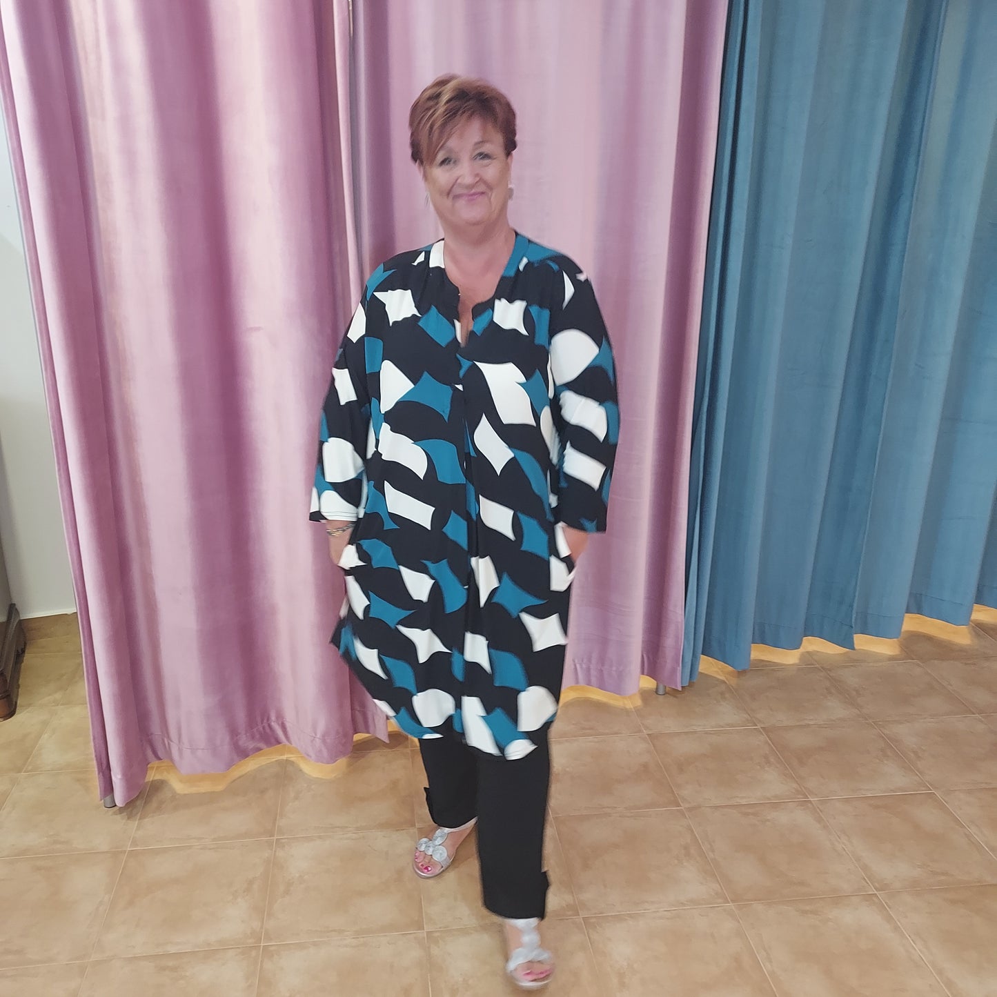 Janea tunic/dress teal black white print