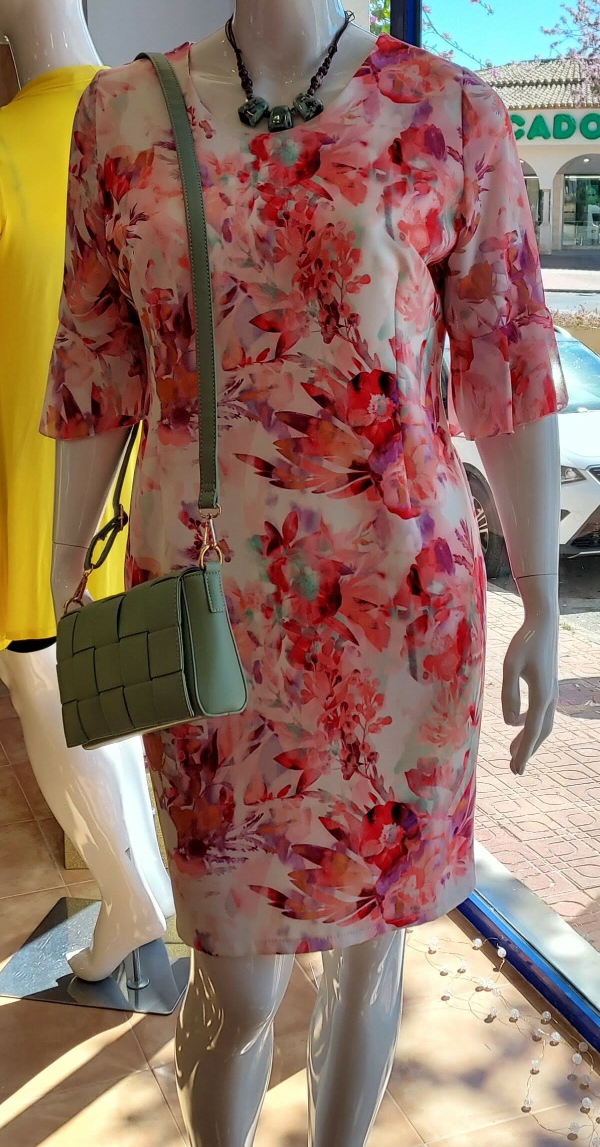 Rosa floral 3/4 sleeve dress